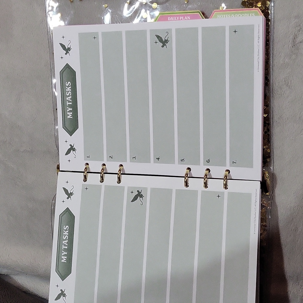 Wicked Planner with Gold Accents - Picture 8 of 15